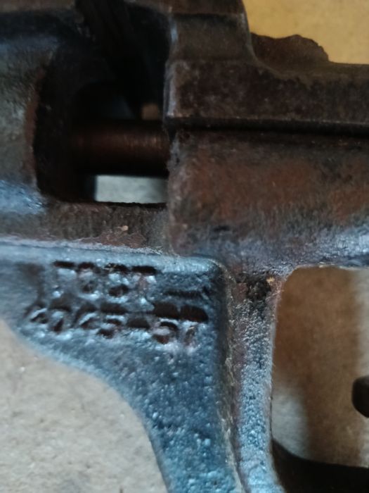 Тиски/лещата  СССР б/у