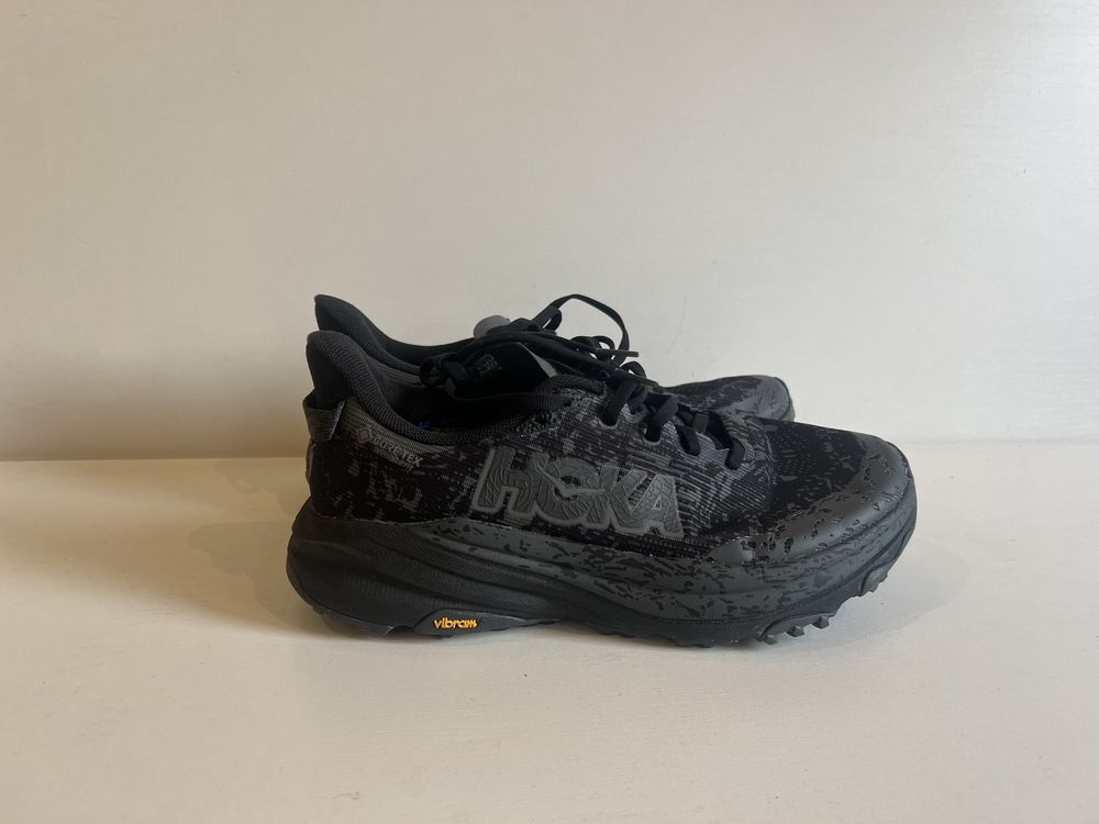 кроссовки hokaaa
