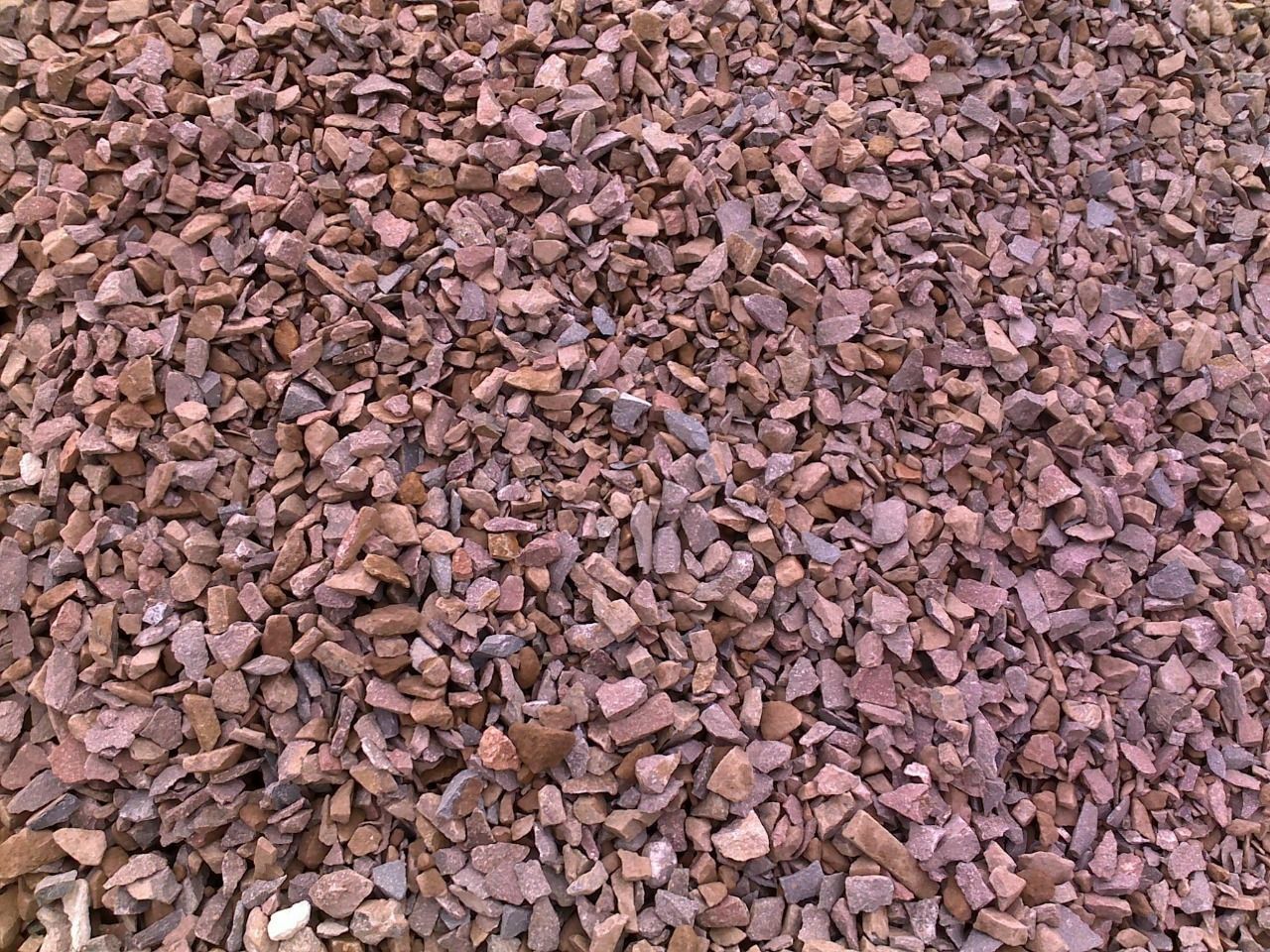 Kamień kruszywo porfir dolomit piasek ziemia gruz ogrodowa