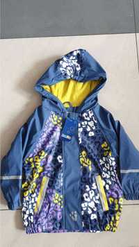 Nowa kurtka przeciwdeszczowa dziewczęca w rozmiarze 98/104