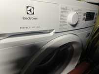 Pralka na części Electrolux SensiCare 600 EW6S0506OP