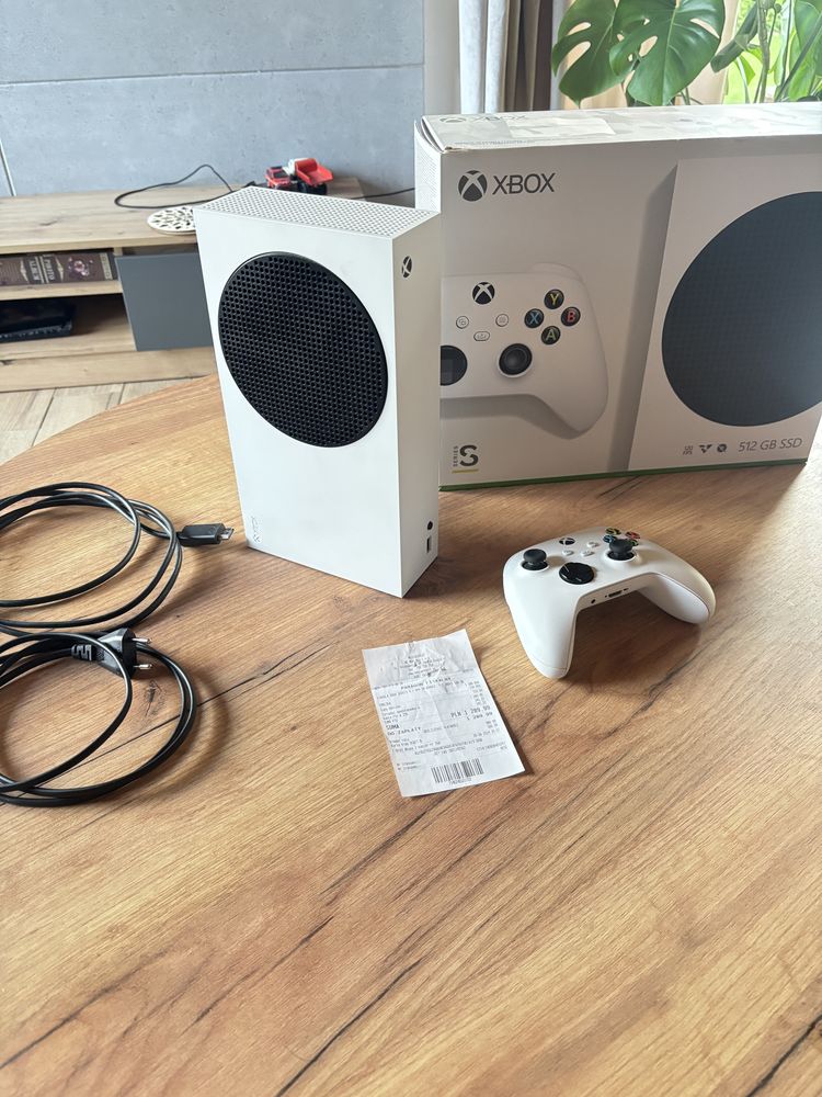 Xbox series s bdb stan!