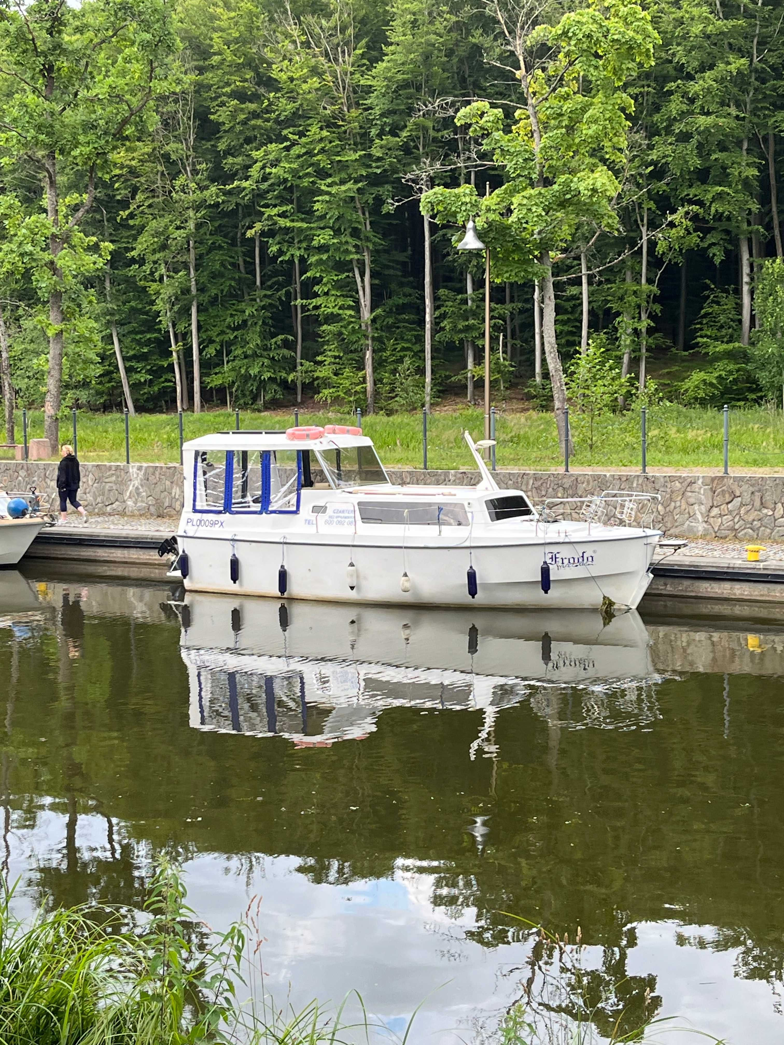 Czarter bez patentu houseboat 7os Pętla Żuławska Zalew Kanał Elbląski