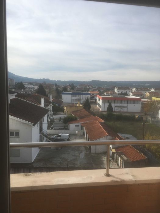 T5 duplex zona central Lousã