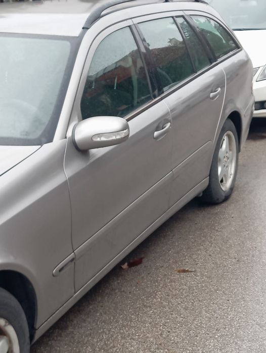 Mercedes Klasa E W211 2.2 CDI „Classic” Kombi AUTOMAT rok 2003