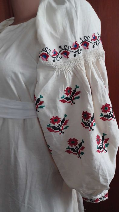 Старовинна вишиванка