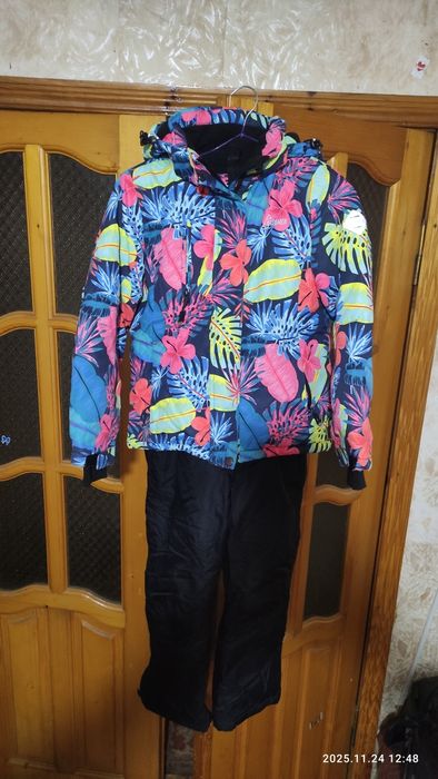 Зимний термо-комбинезон для девочки, 128 см