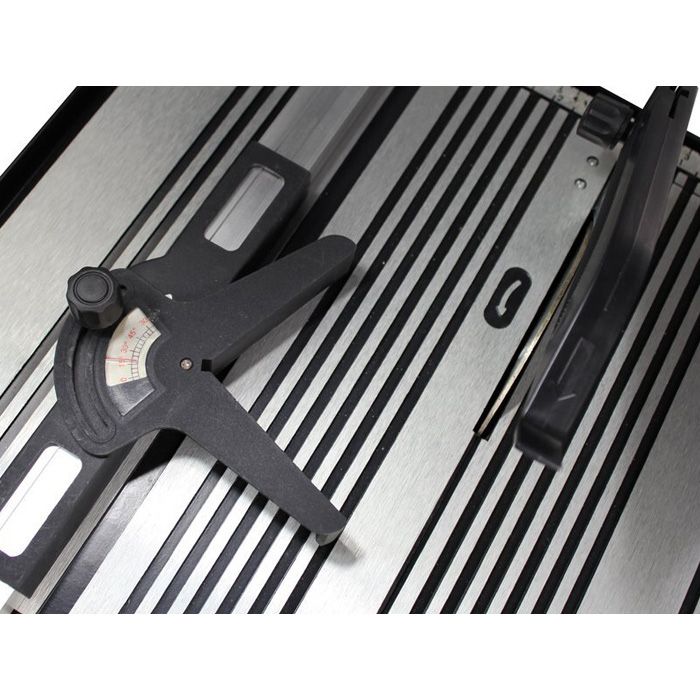 Плиткоріз електричний TITAN PP1806