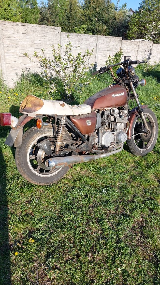 Kawasaki SR 650 - Oldtimer do odrestaurowania