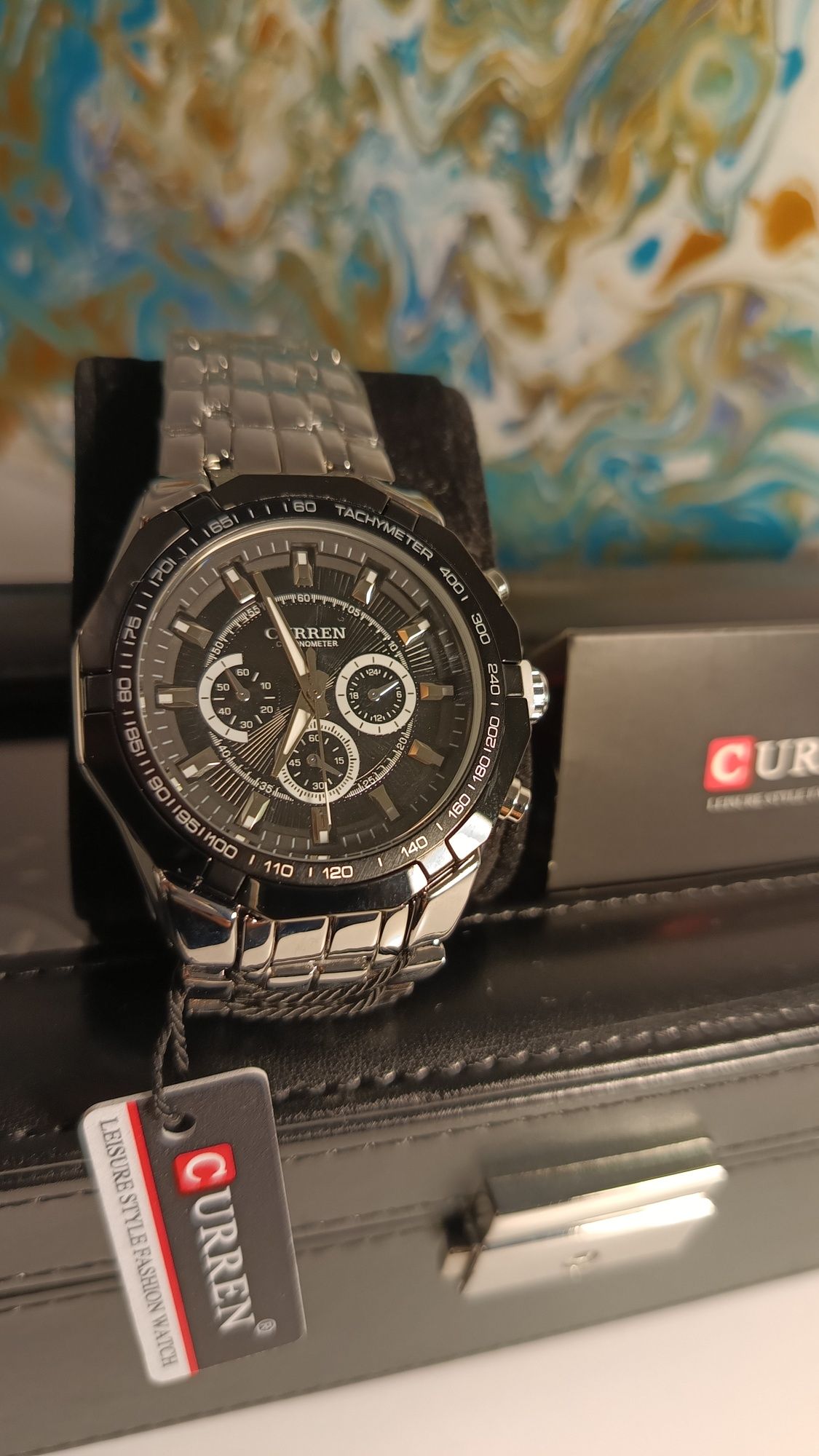 Zegarek Nowy klasyczny czarny 
Posiadam na sprek Marka: CURREN