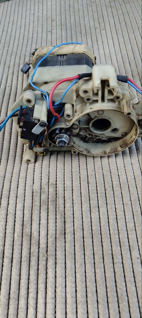 Silnik pilarki elektrycznej