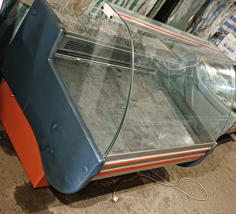 Вітрина холодильна.1,3 м.IGLOO.Польща.Нержавійка.Гарантія