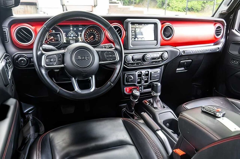 Jeep Wrangler      2021