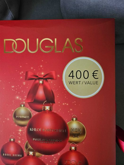 Douglas ExclusiveBeauty Highlights Zestaw Kalendarzowy Adwentowy 400 €