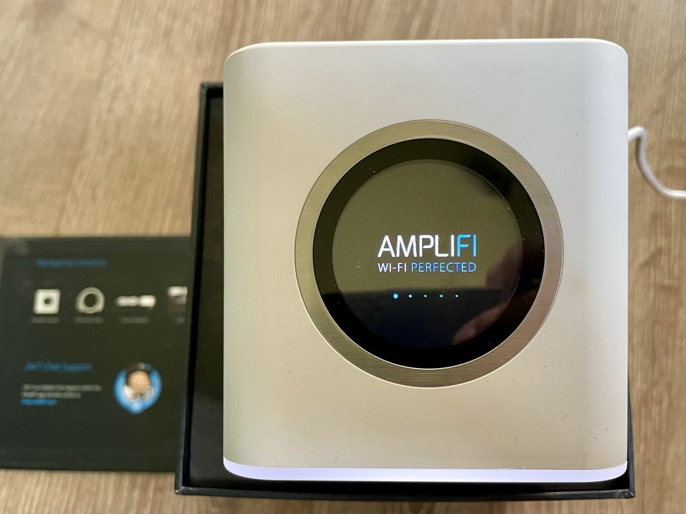 Ubiquiti AmpliFi HD Mesh Router router