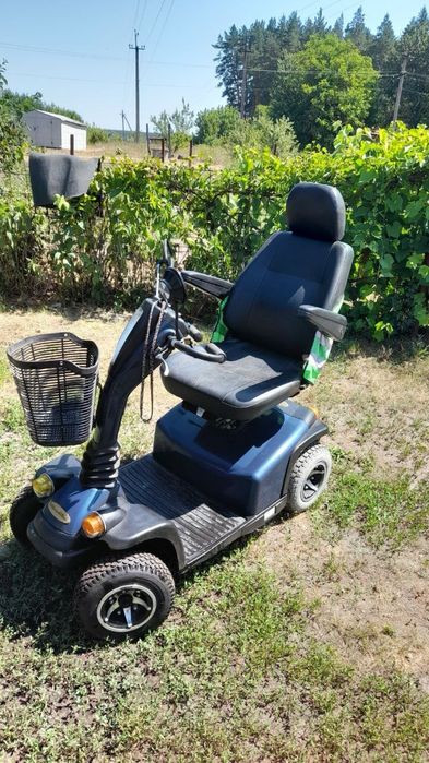 Скутер електричний для інвалідів та літніх людей