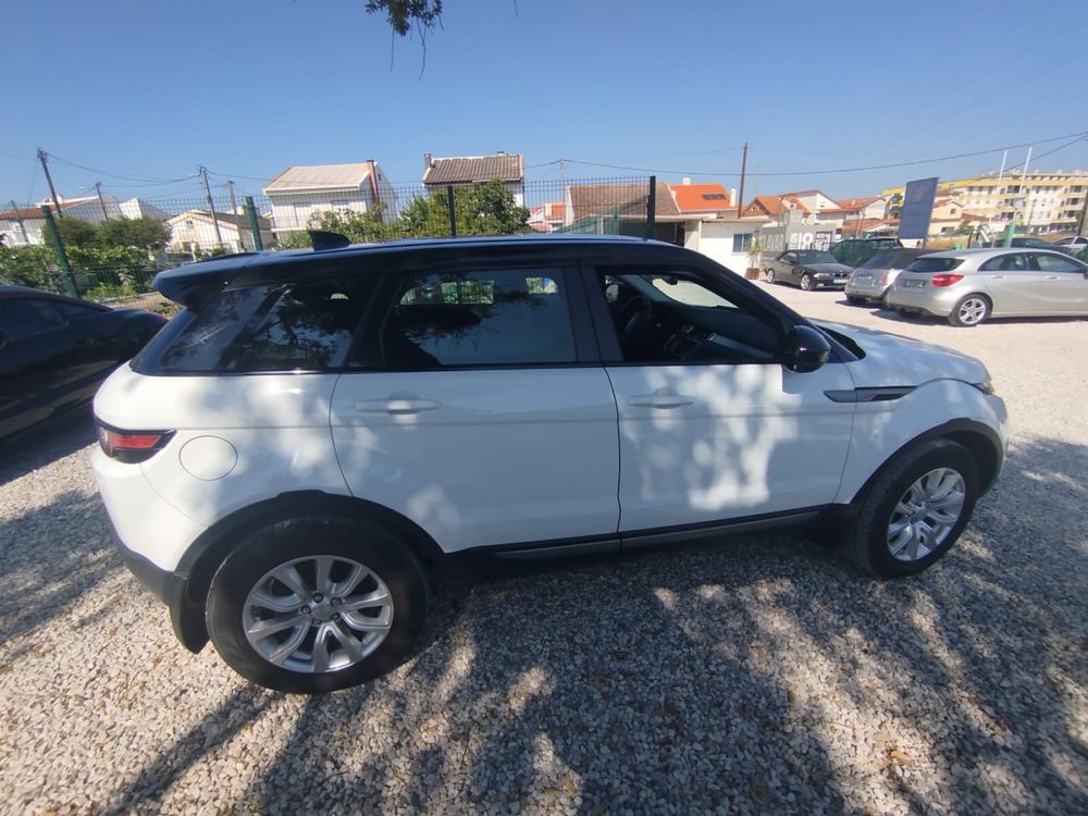 Land Rover Range Rover Evoque Pure 2.0 TD4 – 2017 84 mil km