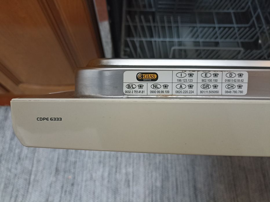 Máquina de lavar loiça Candy