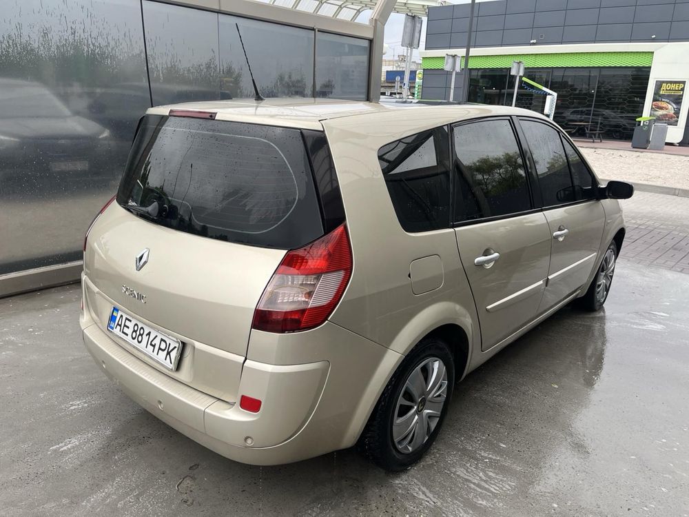 Renault Grand Scenic Restailing 2008