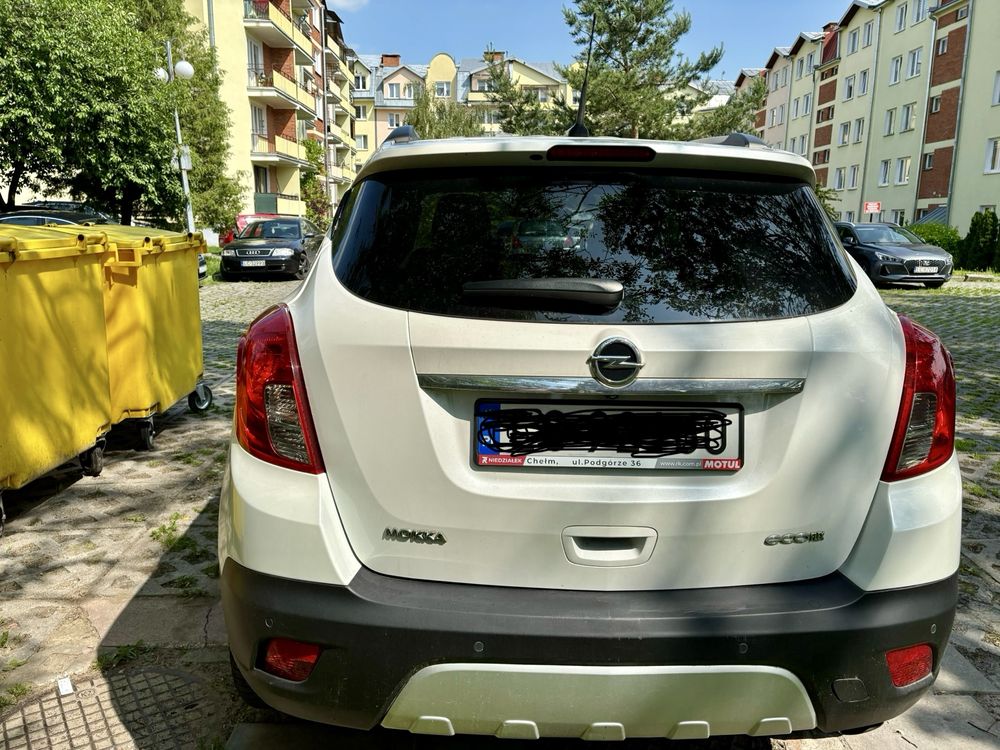 OPEL MOKKA Biała Perła