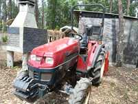 Tractor agrícola
