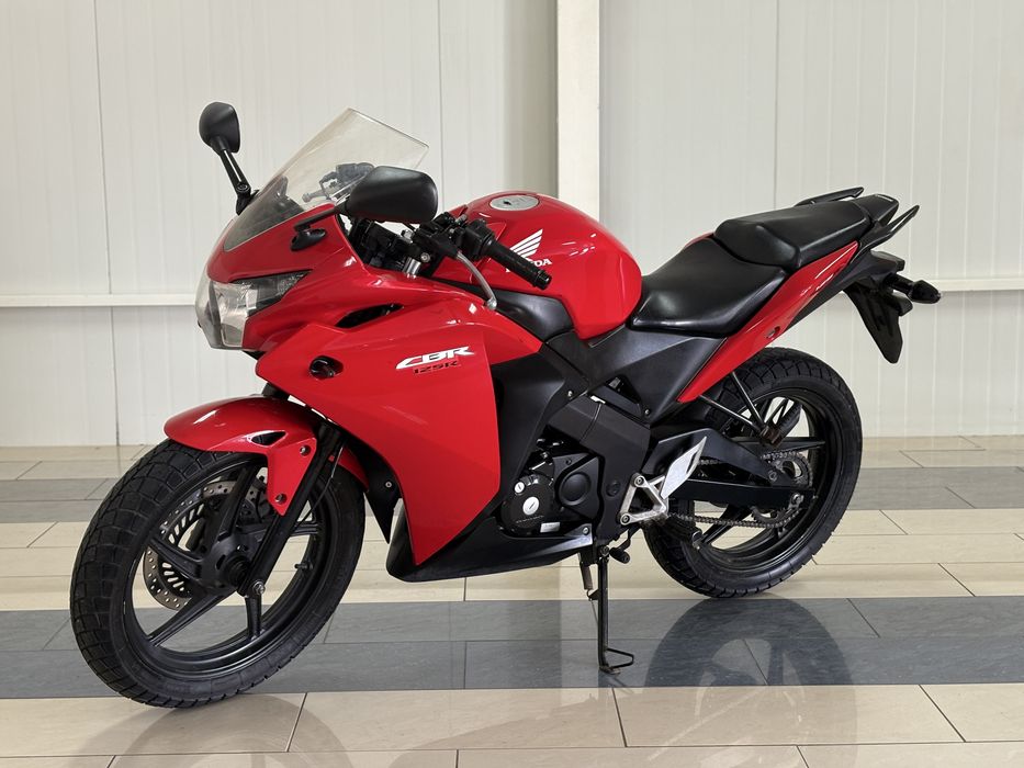 Honda Cbr 125 Jc50 #Najnowszy model #5 sztuk CBR na miejscu