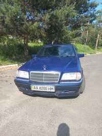 Авто Мерседес w202 c200