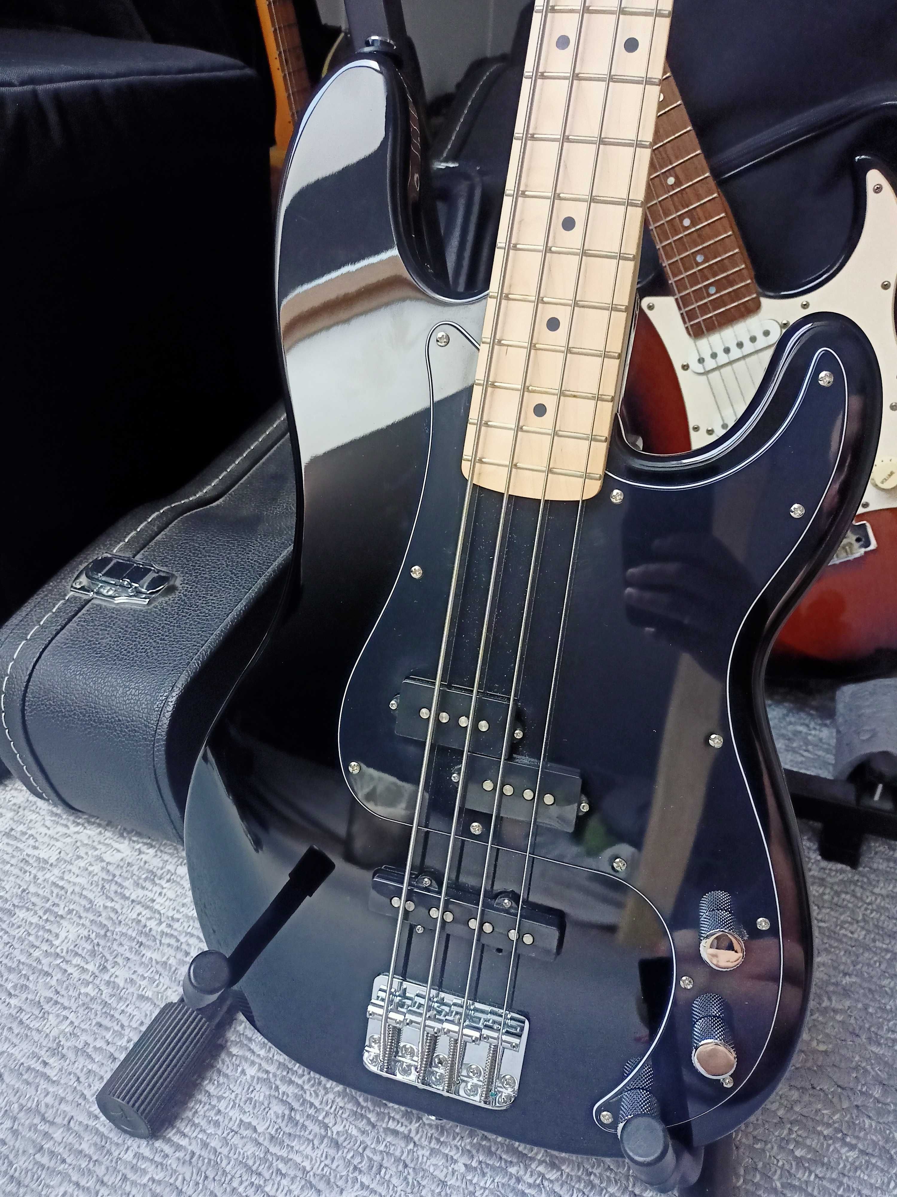 Gitara basowa Squier Affinity