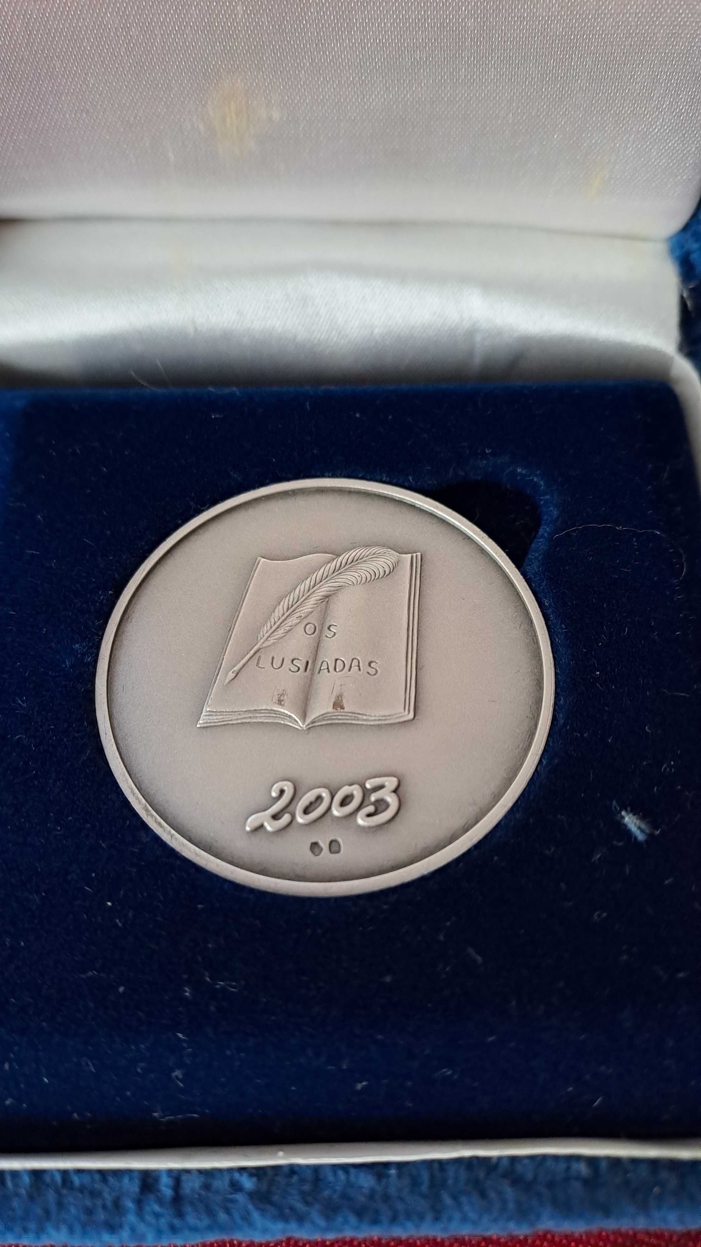 Medalhão de prata Coleções PHILAE - Luís de Camões