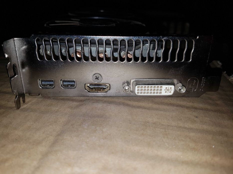 Gigabyte na AMD Radeon R9 280 3GB DDR5_ Gdańsk