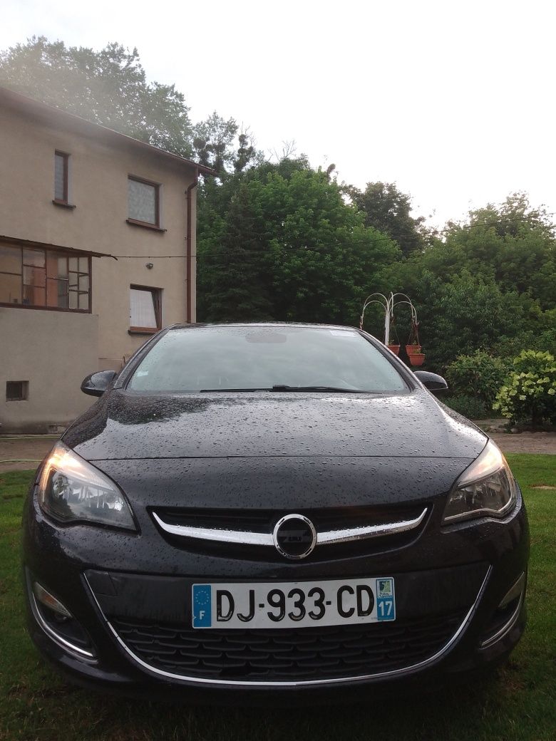 Opel Astra J 2014rok 1.7cdti 110PS mechanicznie w bdb stanie Okazja !!