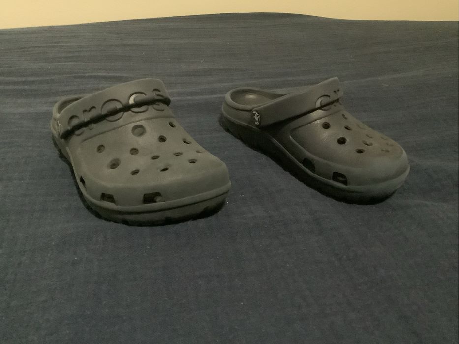 Crocs Azuis - Tamanho 27/28