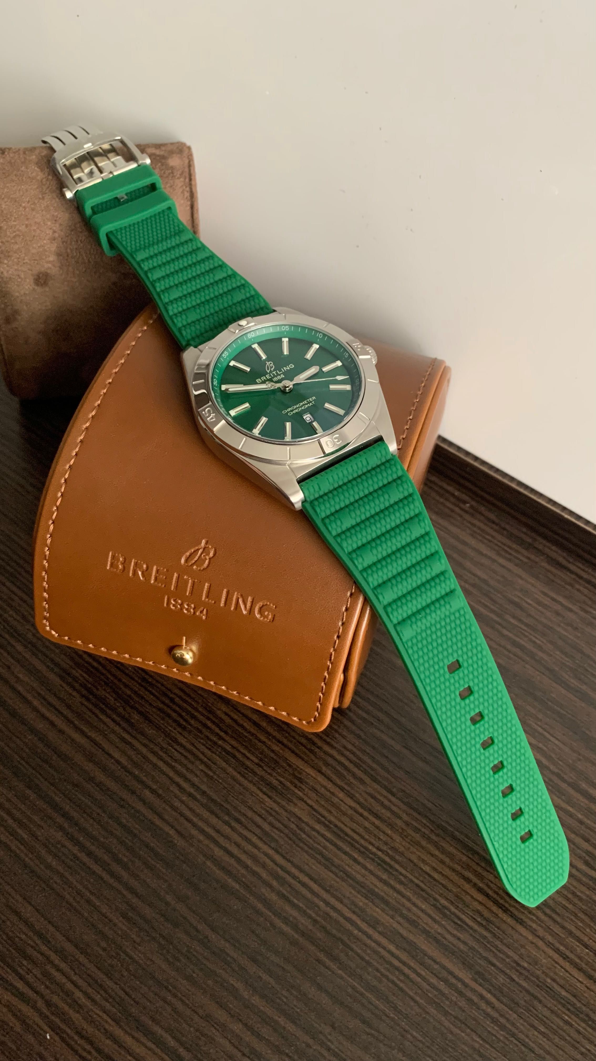 Breitling годинник