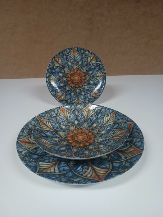 Komplet talerzy na 6 osób, polski producent Lubiana.