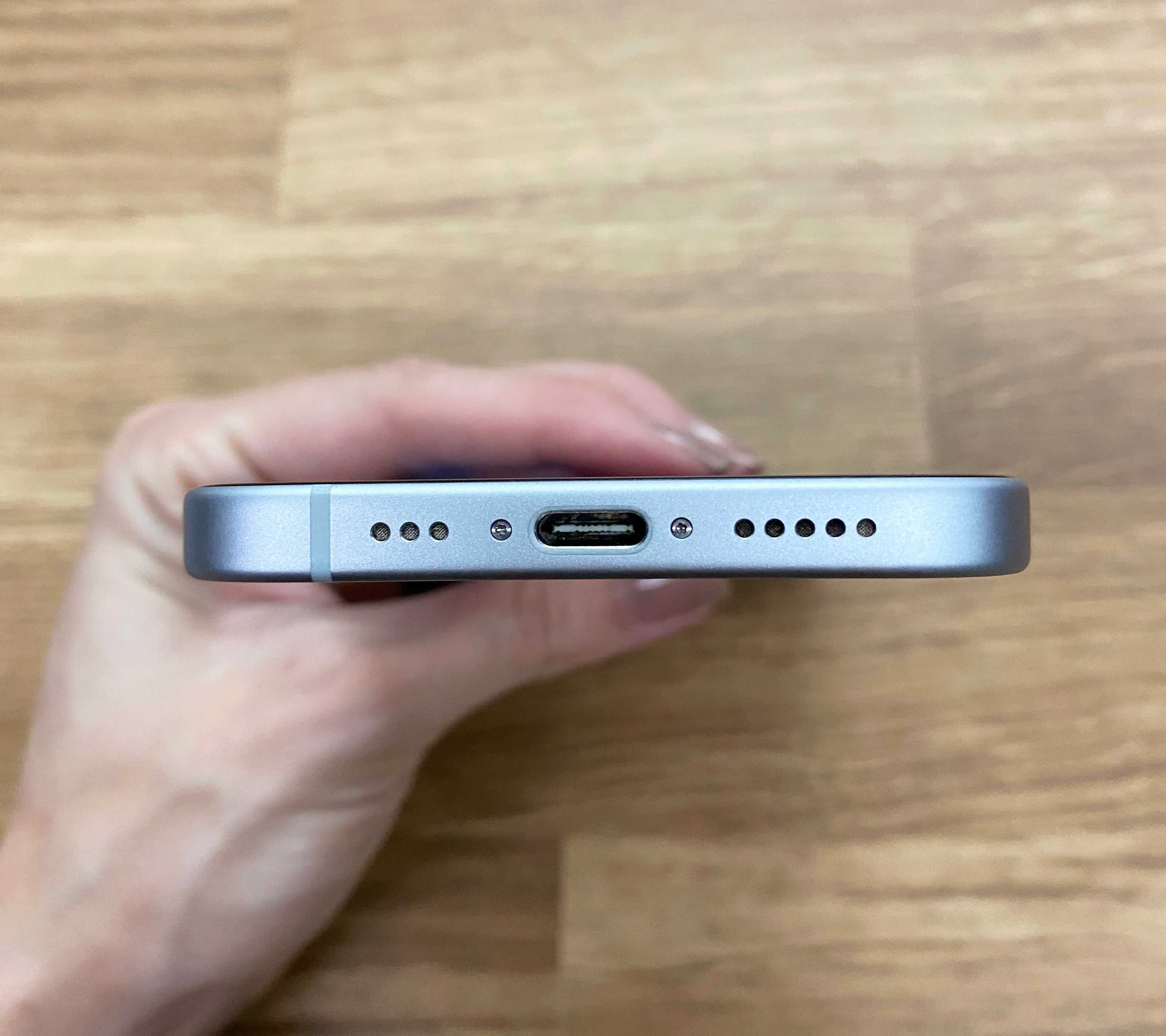 iPhone 15 128GB - Desbloqueado - Como novo, na caixa, com garantia