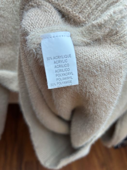 Sweter z haftem jasny beż L/XL