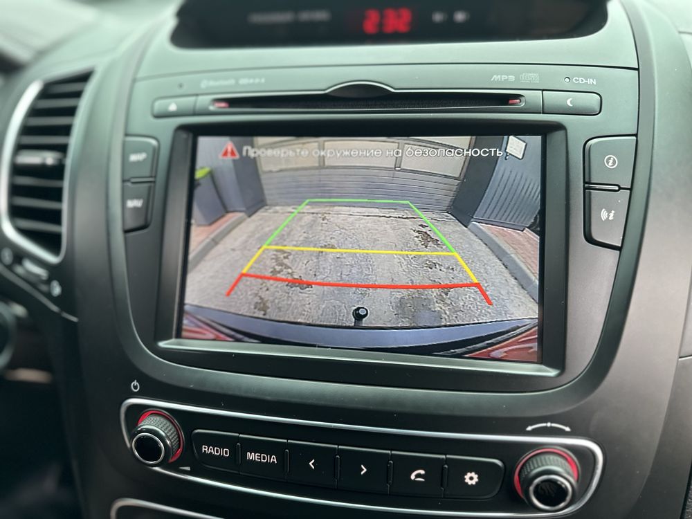 Продам Kia Sorento 2013 року на автоматі