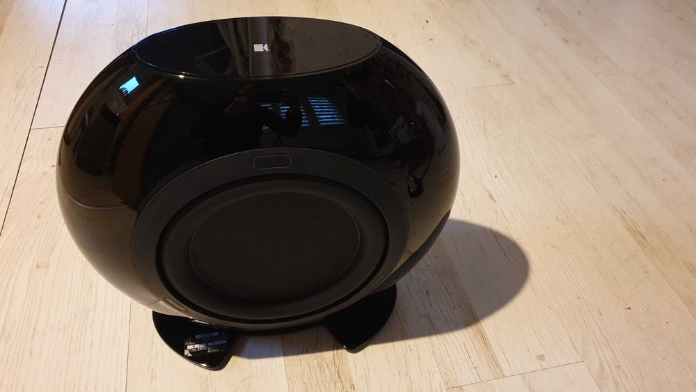subwoofer KEF HTB2