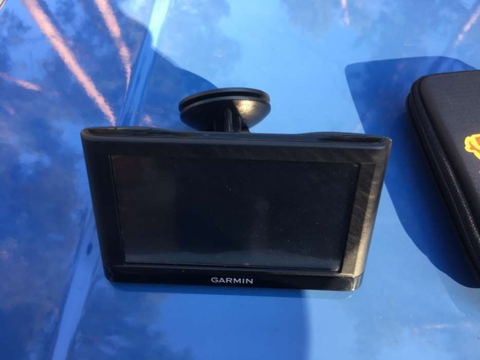 Продам навигатор Garmin Nuvi 52.