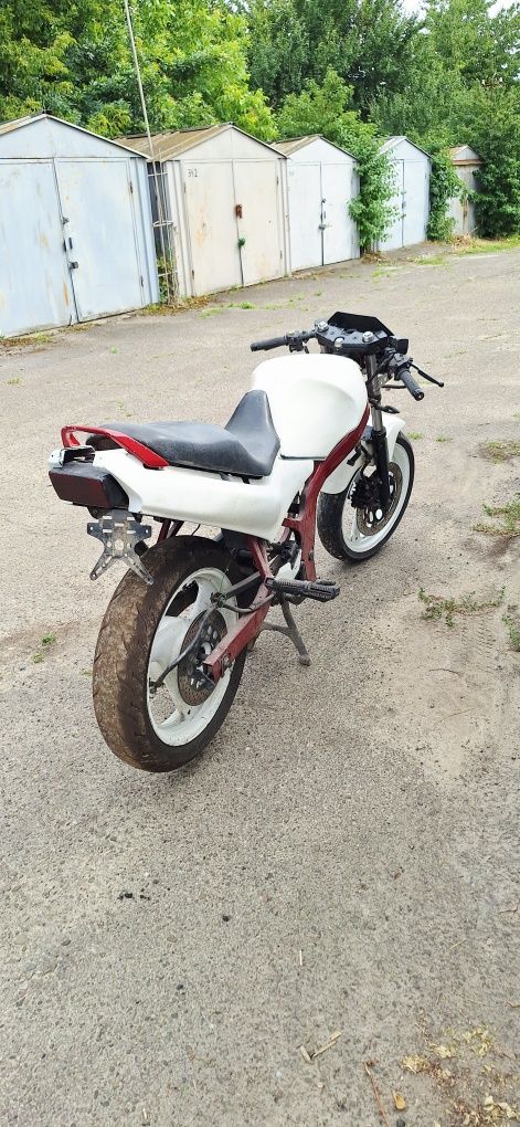Мотоцикол  сузукі GS 500