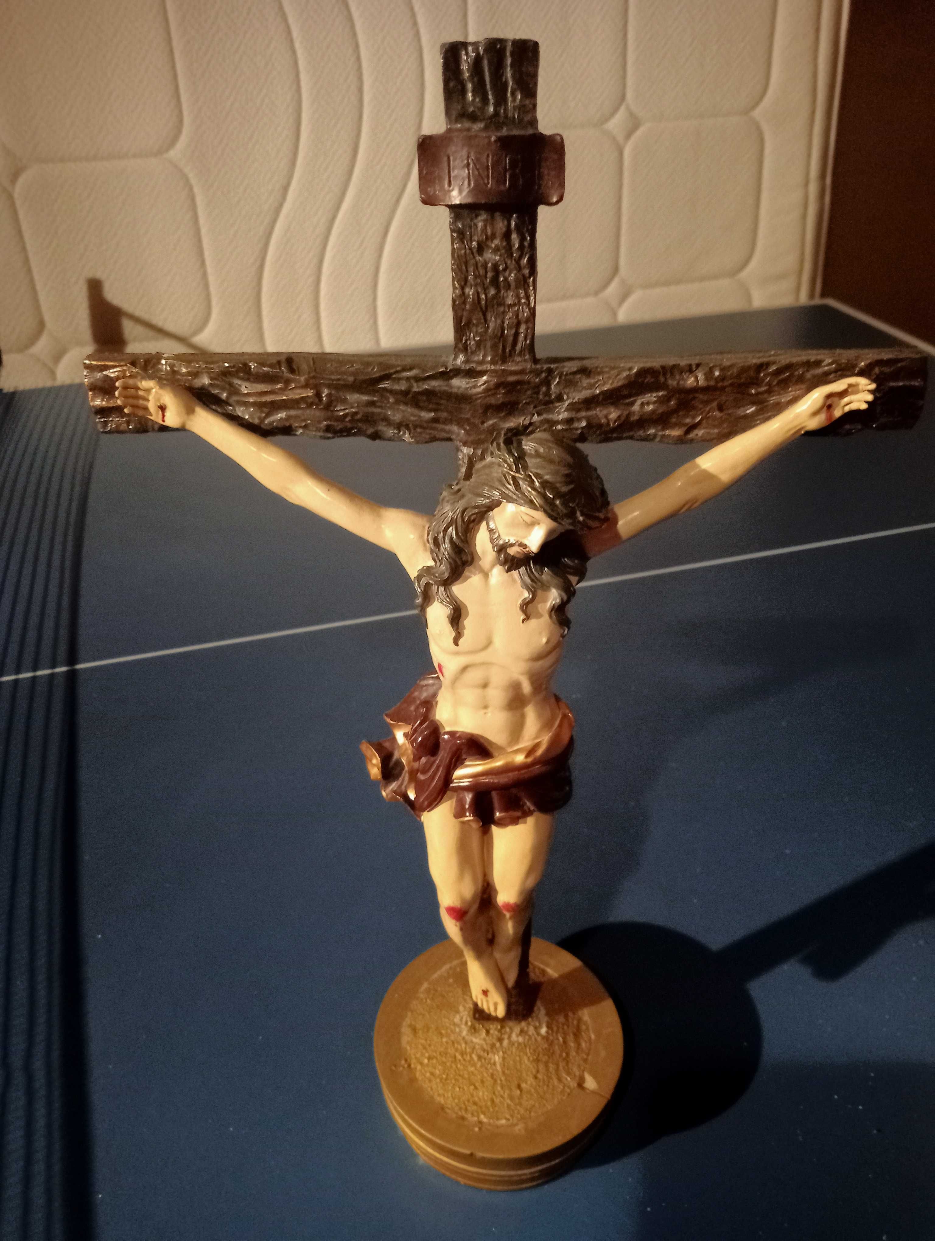 Cristo e cruxifixo