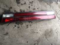 Nissan Maxima A32 - blenda lampa klapy bagażnika