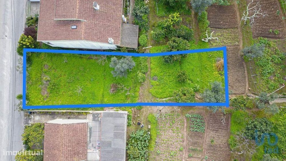 Terreno para construção em Santo António dos Olivais de 250,00 m2