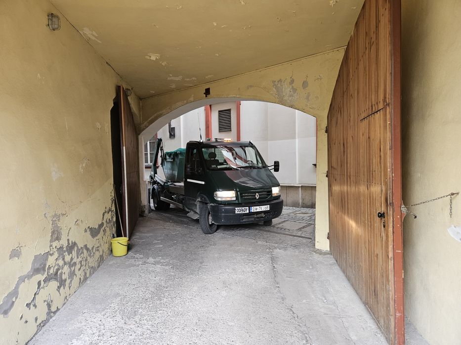 Wywóz gruzu, ziemi, śmieci  budowlanych Wrocław i okolice