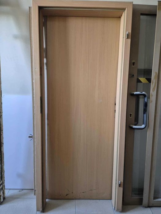 Drzwi wewnętrzne do biura lub mieszkania