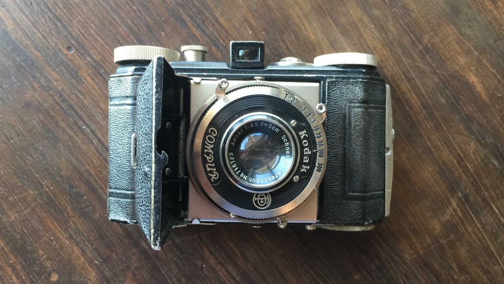 Máquina fotográfica - Kodak Compur