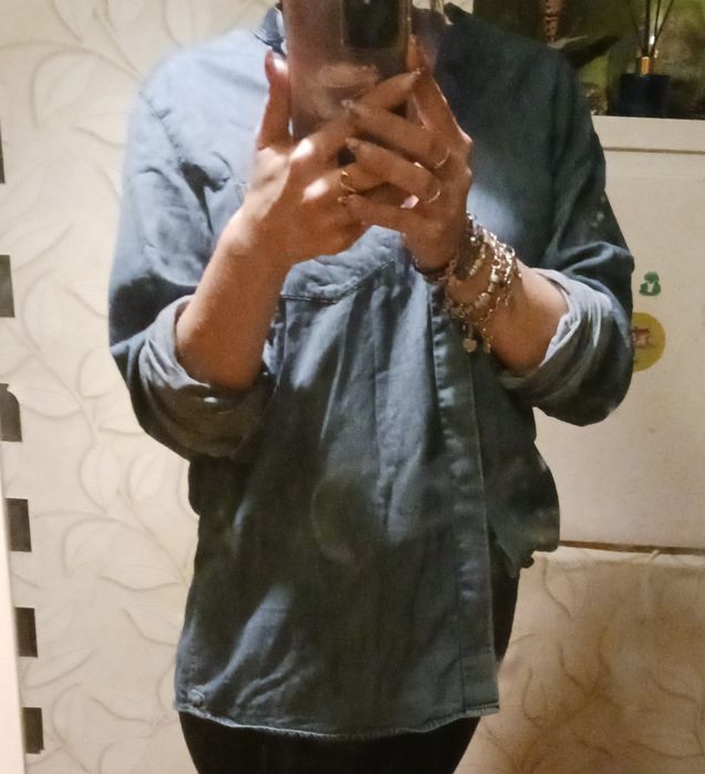 Jeansowa koszula damska.