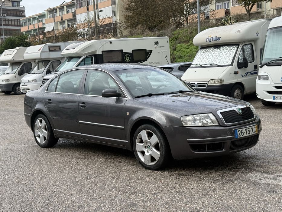 Skoda Superb 1.9 TDI 130cv / 2004 / Com Garantia / 203.000km