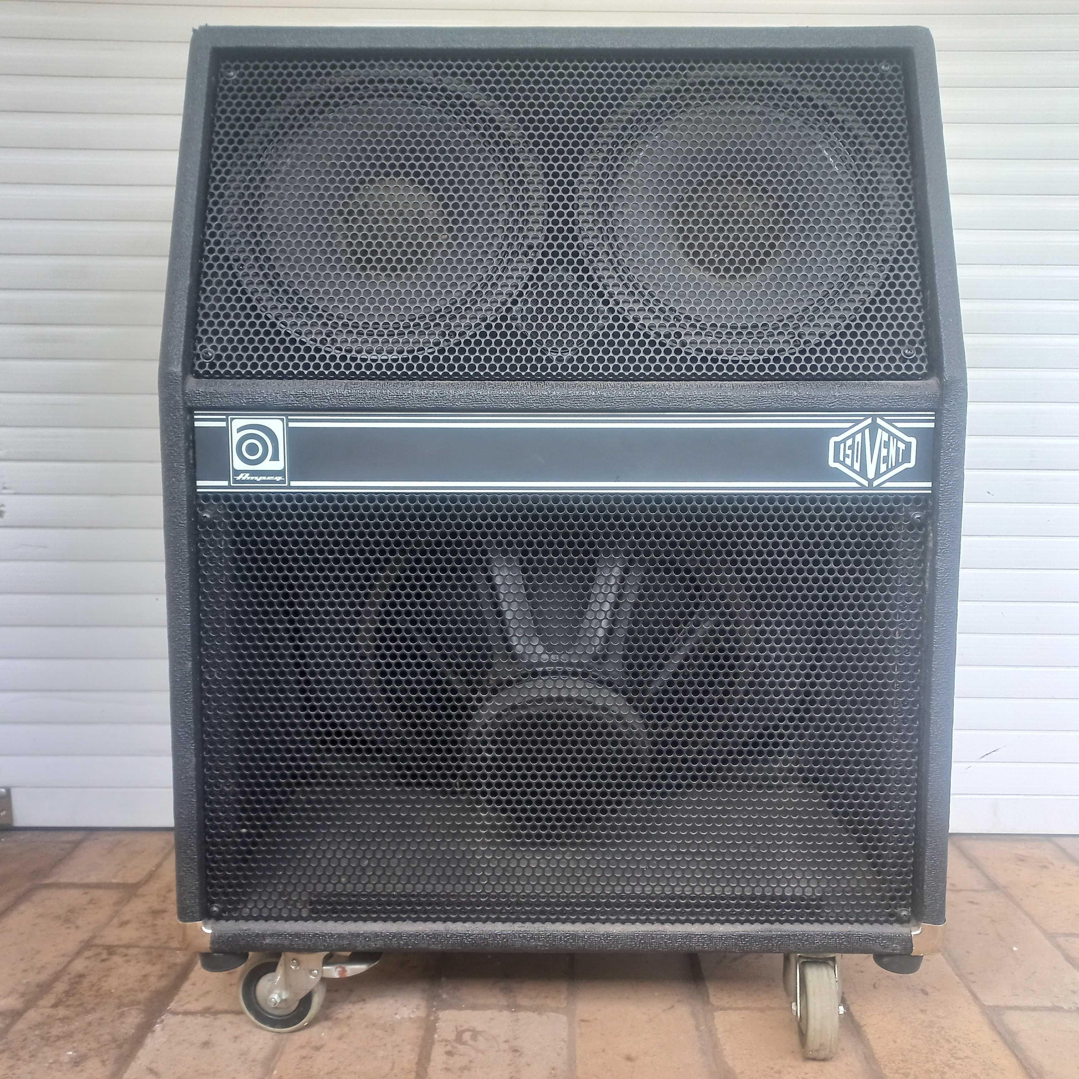 Ampeg SVT50HE Isovent kolumna basowa  izobaryczna 2x15" + 2x10"