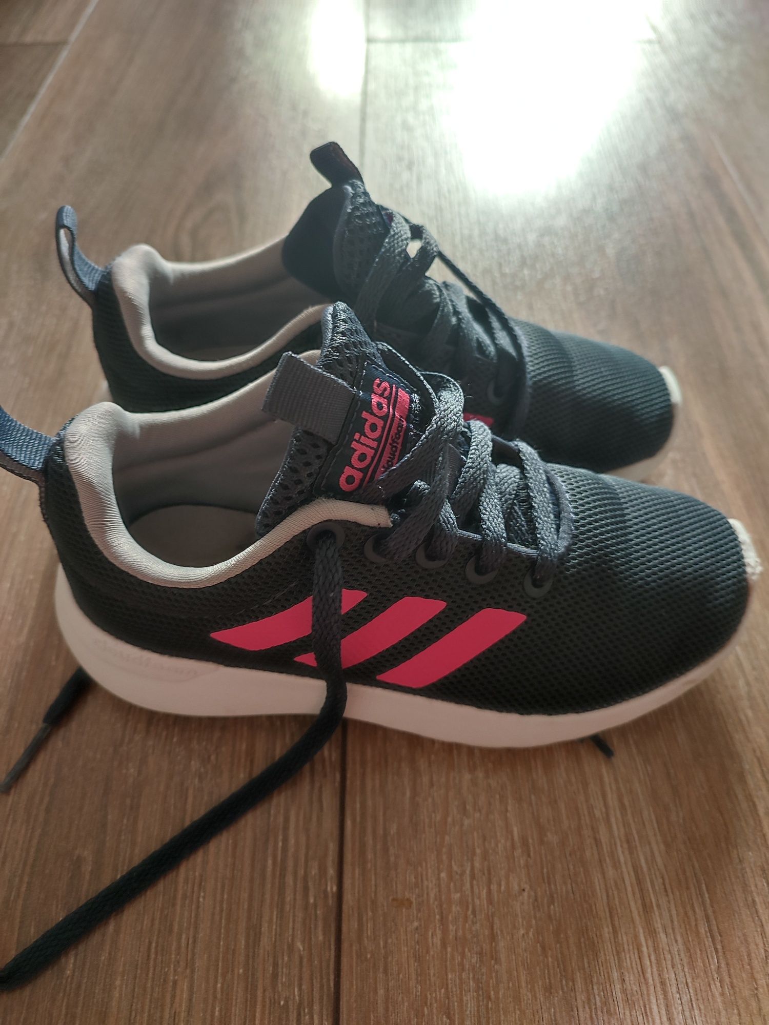 Buty adidas dla dziewczynki